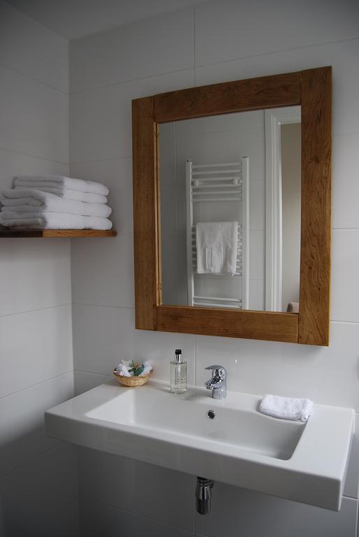 Bed & Breakfast Langlaar Нінен Номер фото